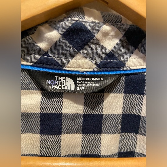 North Face plaid button down - Picture 3 of 6